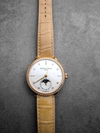 Dameur FREDERIQUE CONSTANT Manufacture Slimline Moonphase 38mm aut.
