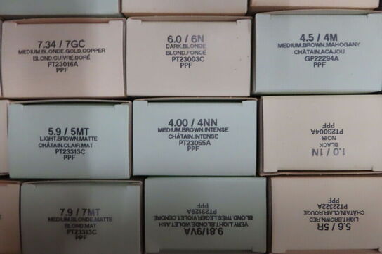 Kasse med diverse hårfarve KEVIN MURPHY