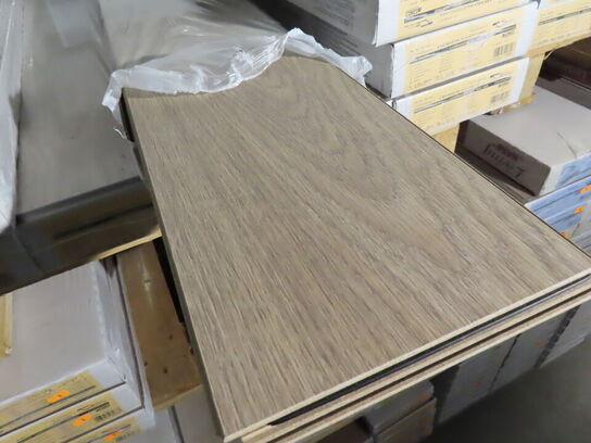 18 kvm. Laminatgulv - Oak Sicilia puro
