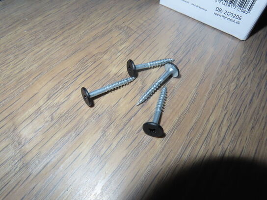 10 kasser skruer til Akustikpaneler