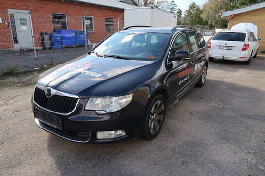 Personbil SKODA Superb Combi 1.6 TDI 105 HK St. (Momsfri)