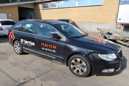 Personbil SKODA Superb Combi 1.6 TDI 105 HK St. (Momsfri)