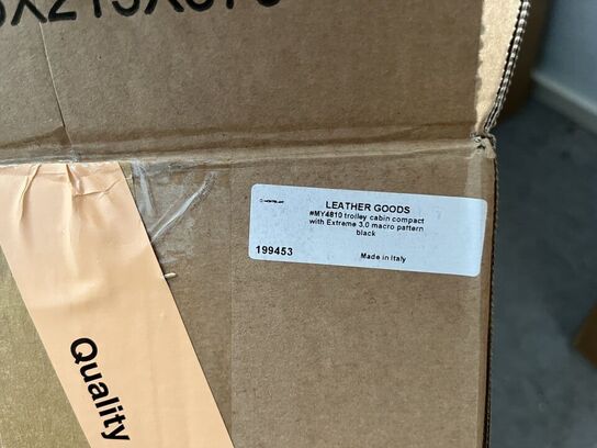 Kabinekuffert MONTBLANC Extreme 3.0 macro pattern black MB199453