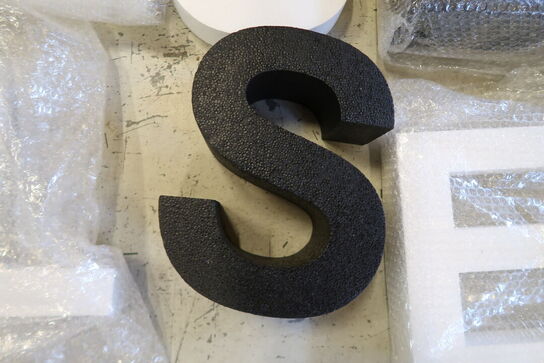 8 stk. Ass. Deko bokstaver