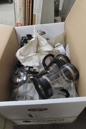 Diverse stempelkander samt kopper