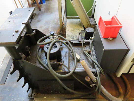 CNC-drejebænk, OKUMA Type: LB10 2-M OSP 700L styring