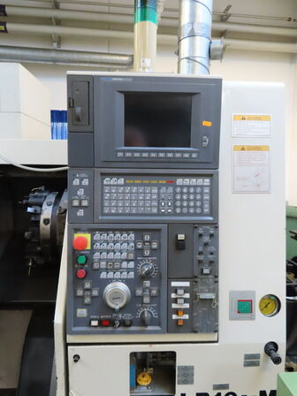 CNC-drejebænk, OKUMA Type: LB10 2-M OSP 700L styring
