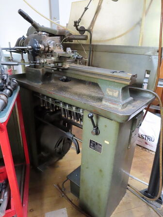 Drejebænk, SCHAUBLIN TP-32 med stangføder