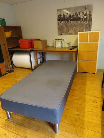 Tøm rummet for løsdele