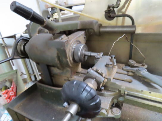 Drejebænk, SCHAUBLIN TP-32 med stangføder