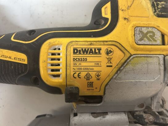 DEWALT Bore/Skruemaskine DCD791 & DEWALT stiksav DCS335