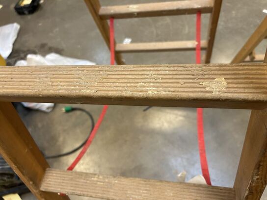 Jumbo stiger, 3 stk, massiv træ med rillede trin