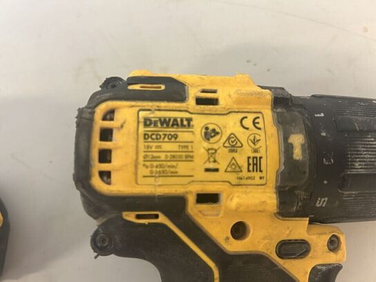 DEWALT Multicutter DCS355 & DEWALT Slagboremaskine DCD709