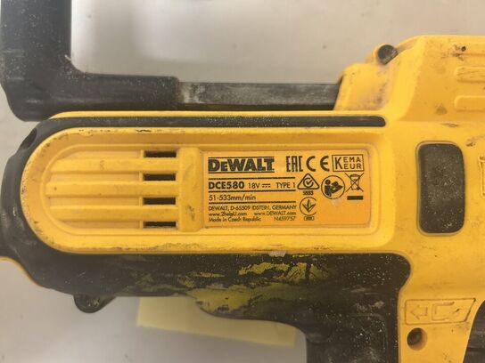 DEWALT Fugepistol DCE580 med fugepinde