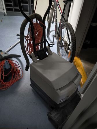 Gulvvaskemaskine NILFISK CA 340