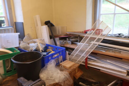 Ryd hele værkstedet for løse dele