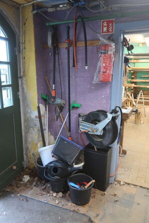 Ryd hele værkstedet for løse dele