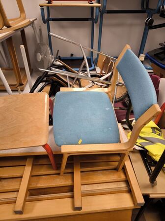 Diverse borde, stole m.v. 