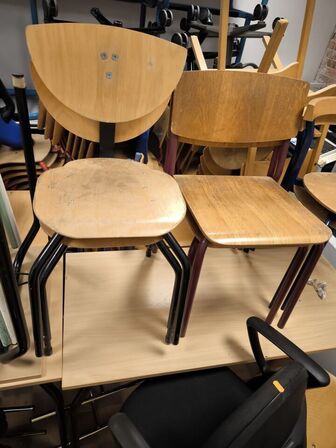 Diverse borde, stole m.v. 