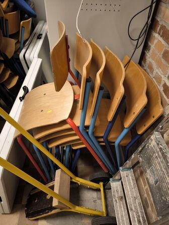 Diverse borde, stole m.v. 