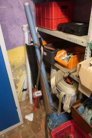 Ryd hele værkstedet for løse dele