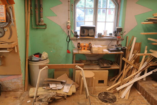 Ryd hele værkstedet for løse dele