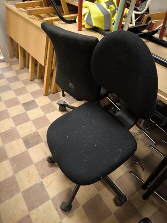 Diverse borde, stole m.v. 