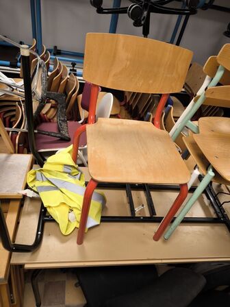 Diverse borde, stole m.v. 