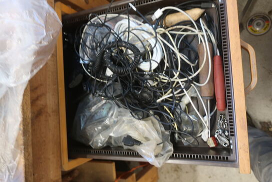 Ryd hele værkstedet for løse dele