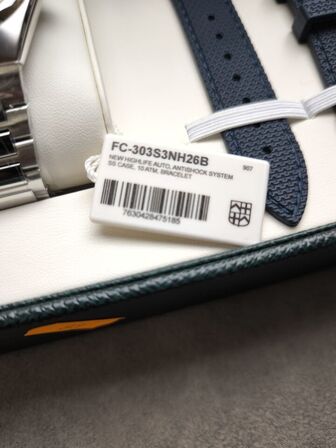 Herreur  FREDERIQUE CONSTANT Highlife 39 mm aut.