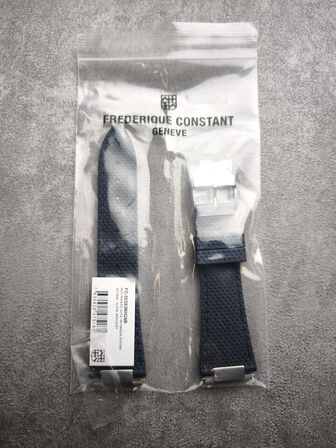 Herreur  FREDERIQUE CONSTANT Highlife 39 mm aut.