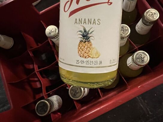 2 ks. FREM ananas (OBS: gået på dato)