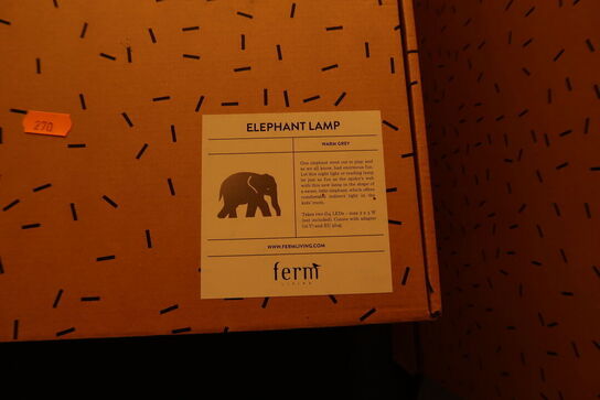 Væglampe FERM LIVING Elephant Lamp
