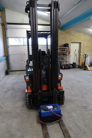 El-gaffeltruck TOYOTA 8FBET16 (Årgang 2013)