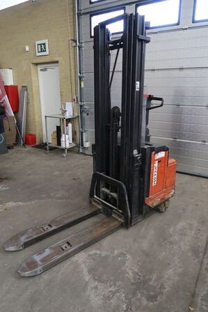 El-pallestabler TOYOTA SLL 12.5F