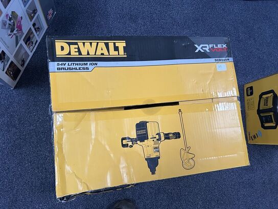 DEWALT Flexvolt Mixer 54V DCD240N