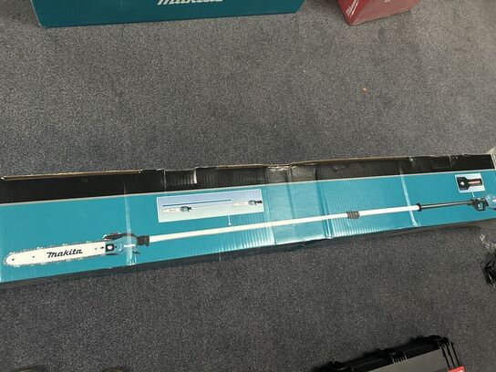 MAKITA Teleskopsav 40V SEAUA004GZ