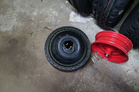 Div. Dæk, slanger, reservedele m.m.