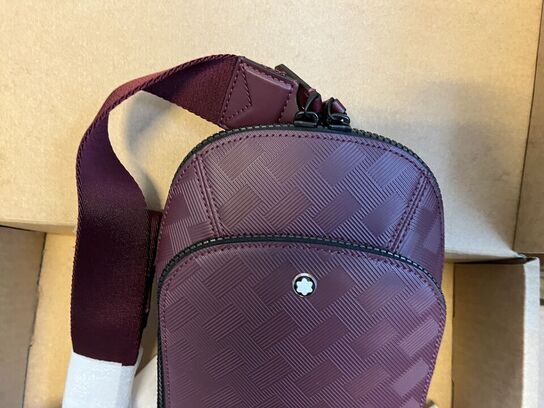 Sling taske MONTBLANC Extreme 3.0 cassis MB199409
