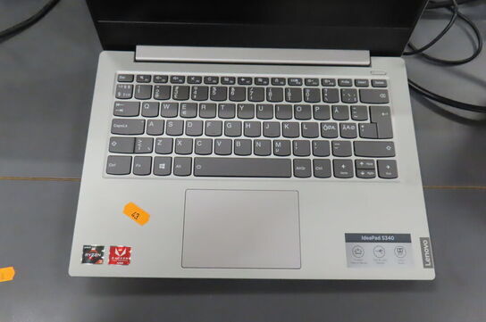 Bærbar LENOVO IDEAPAD S340