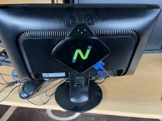 4 stk. 19" PC skærme LG  W1946S inkl. NComputing enhed