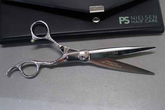 Frisørsaks PS NIELSEN HAIR CARE BB-55 7.0