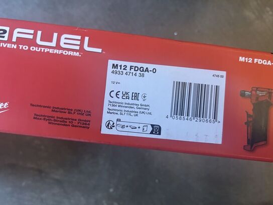 MILWAUKEE Vinklet ligesliber M12 FDGA-0