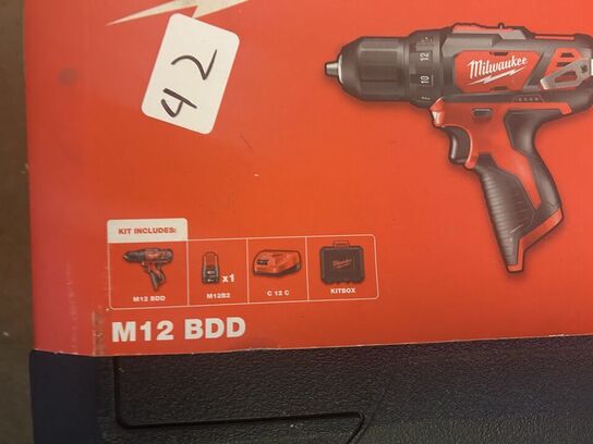 MILWAUKEE Skruemaskine M12 BPD