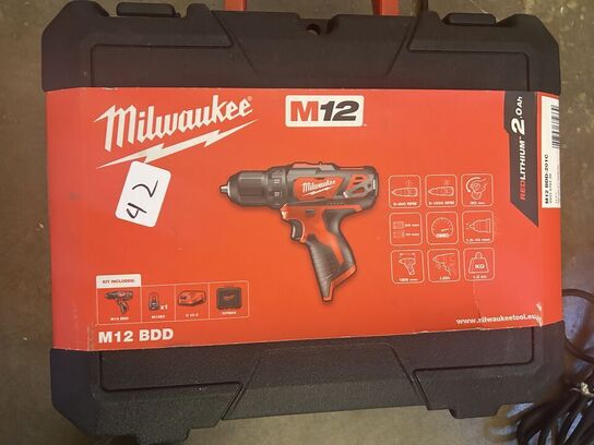 MILWAUKEE Skruemaskine M12 BPD