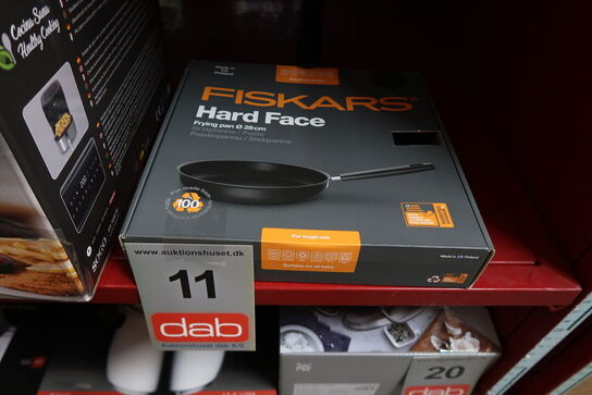 Fiskars Hard Face pande 28 cm