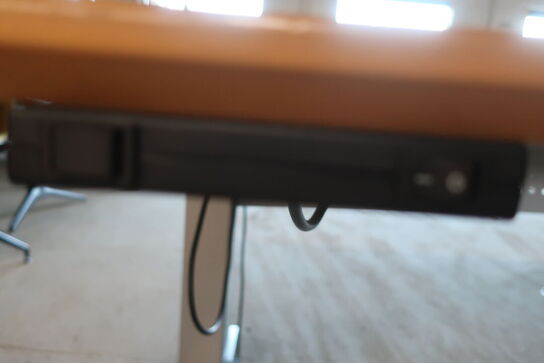 El. hæve/sænkebord