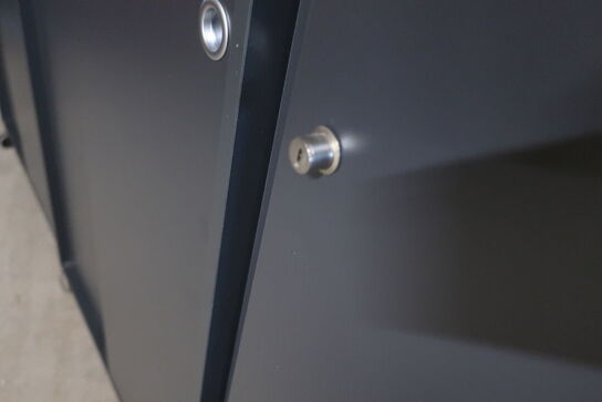 3 stk. Arkivskabe EFG