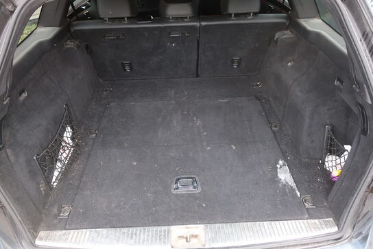 Personbil MERCEDES E220 Bluetec diesel (momsfri) (uden afgift)