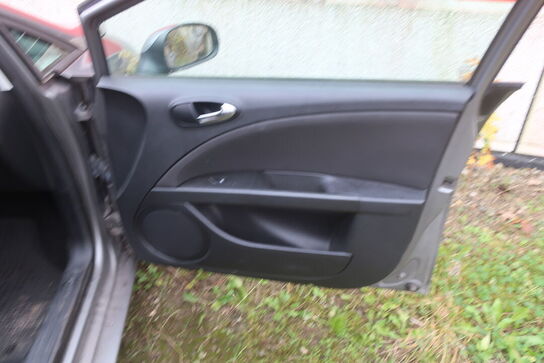 Varebil SEAT LEON VAN 1,6